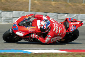 casey_stoner_ducati_2007 (8)