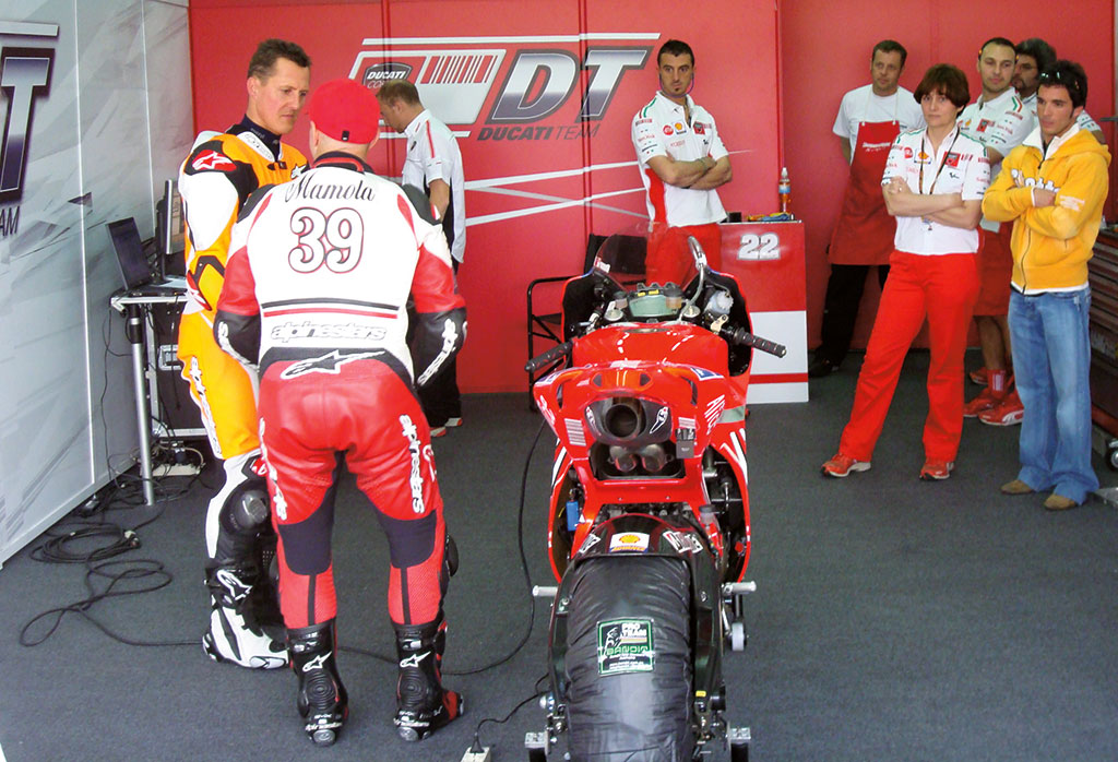 schumacher_desmosedici_ducati (2)