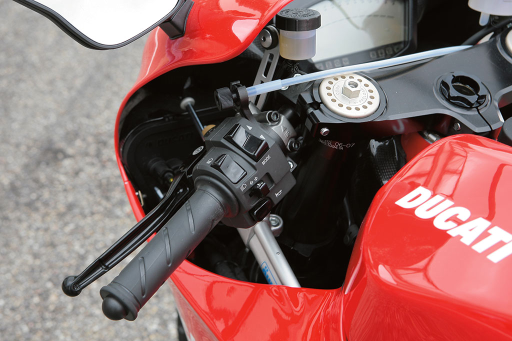 desmosedici_rr_ducati_prova (5)