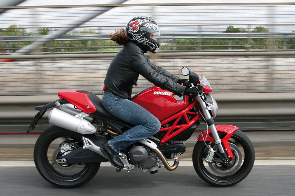 prova_monster_ducati_696 (2)