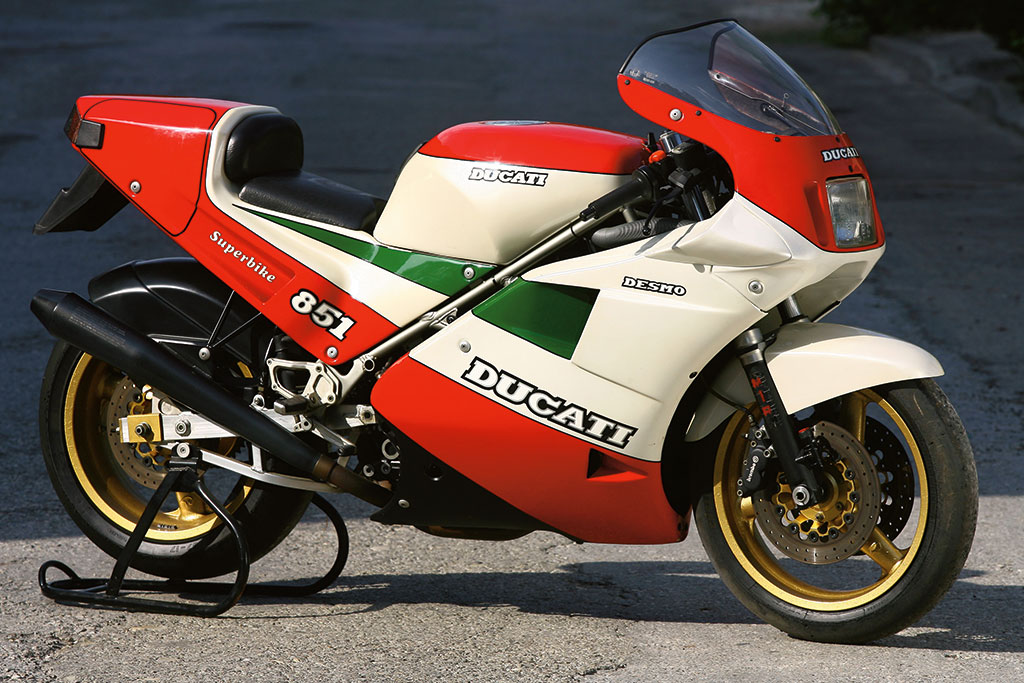 Ducati 851: miss 4 valvole