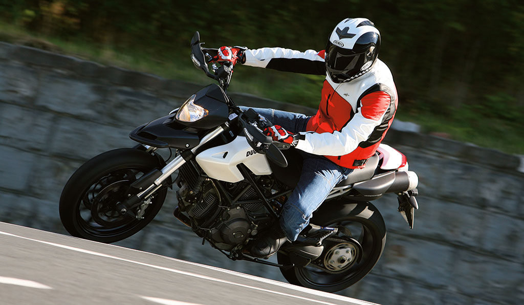 prova_hypermotard_796_ducati (5)