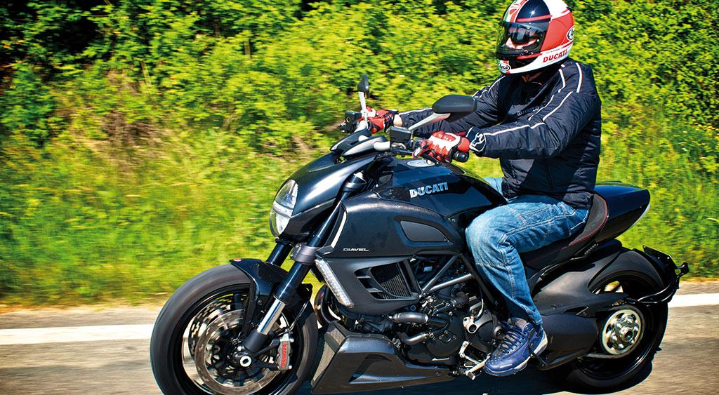 prova_diavel_su_strada (2)