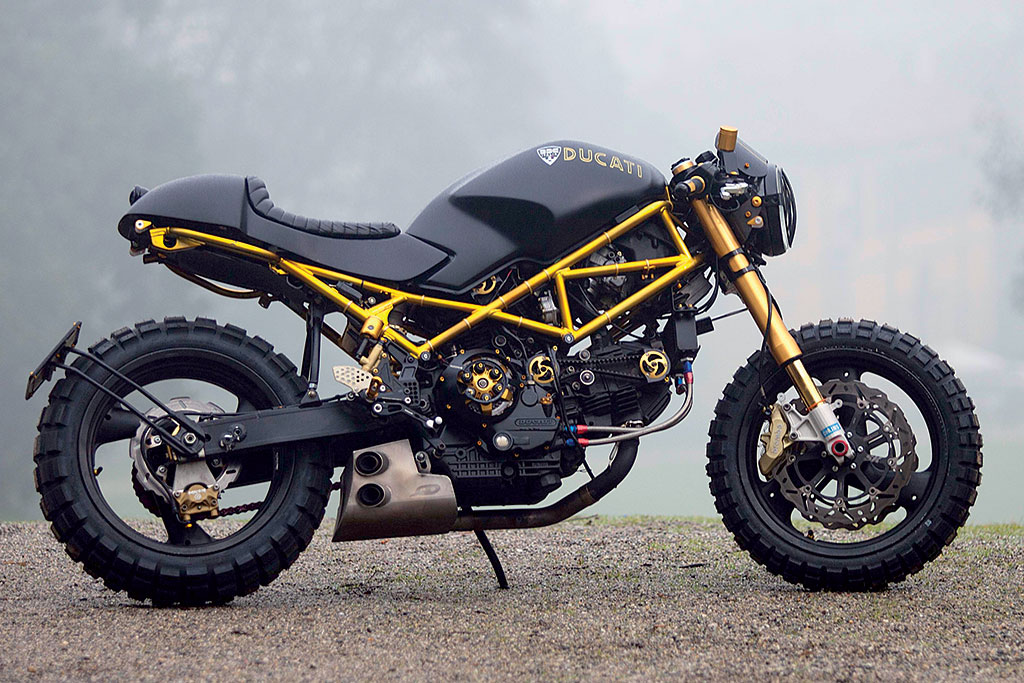 Foto-107b---Mia-(special-Ducati-Monster-900-di-Francesco-Rana-5144x2565