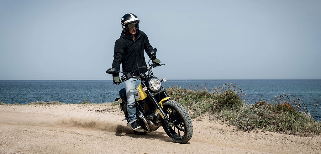 16-70-DUCATI-SCRAMBLER