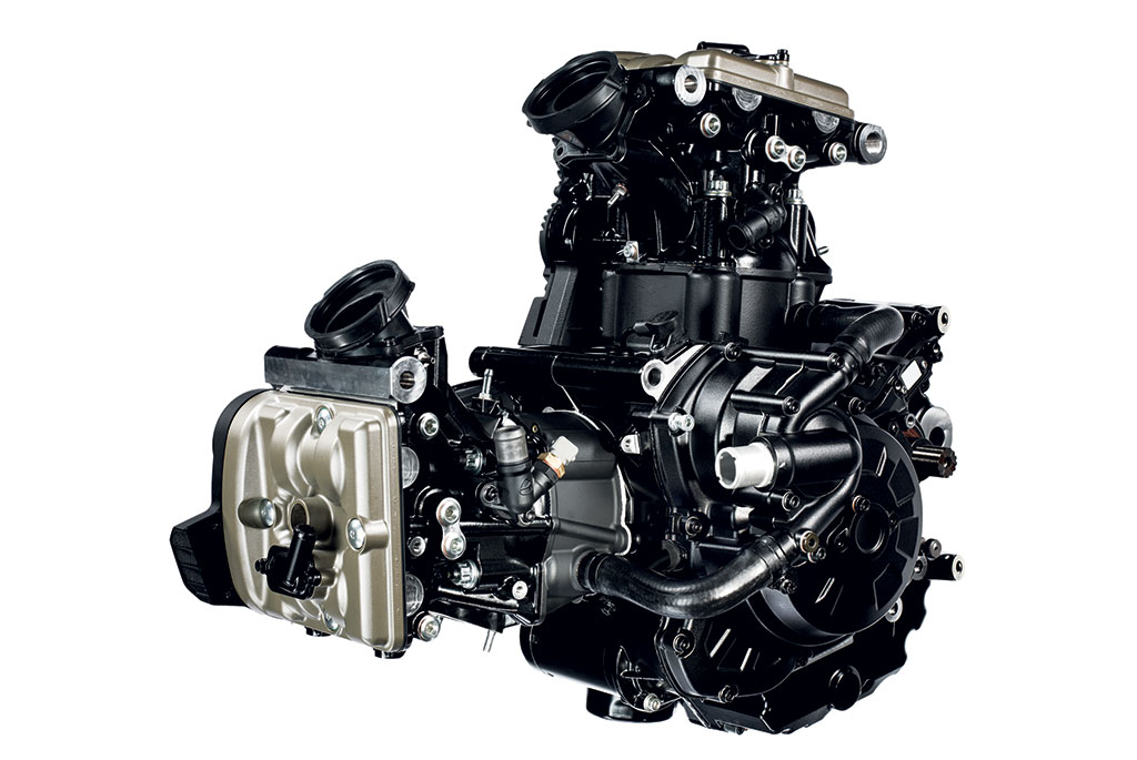 19-33-SUPERSPORT-ENGINE