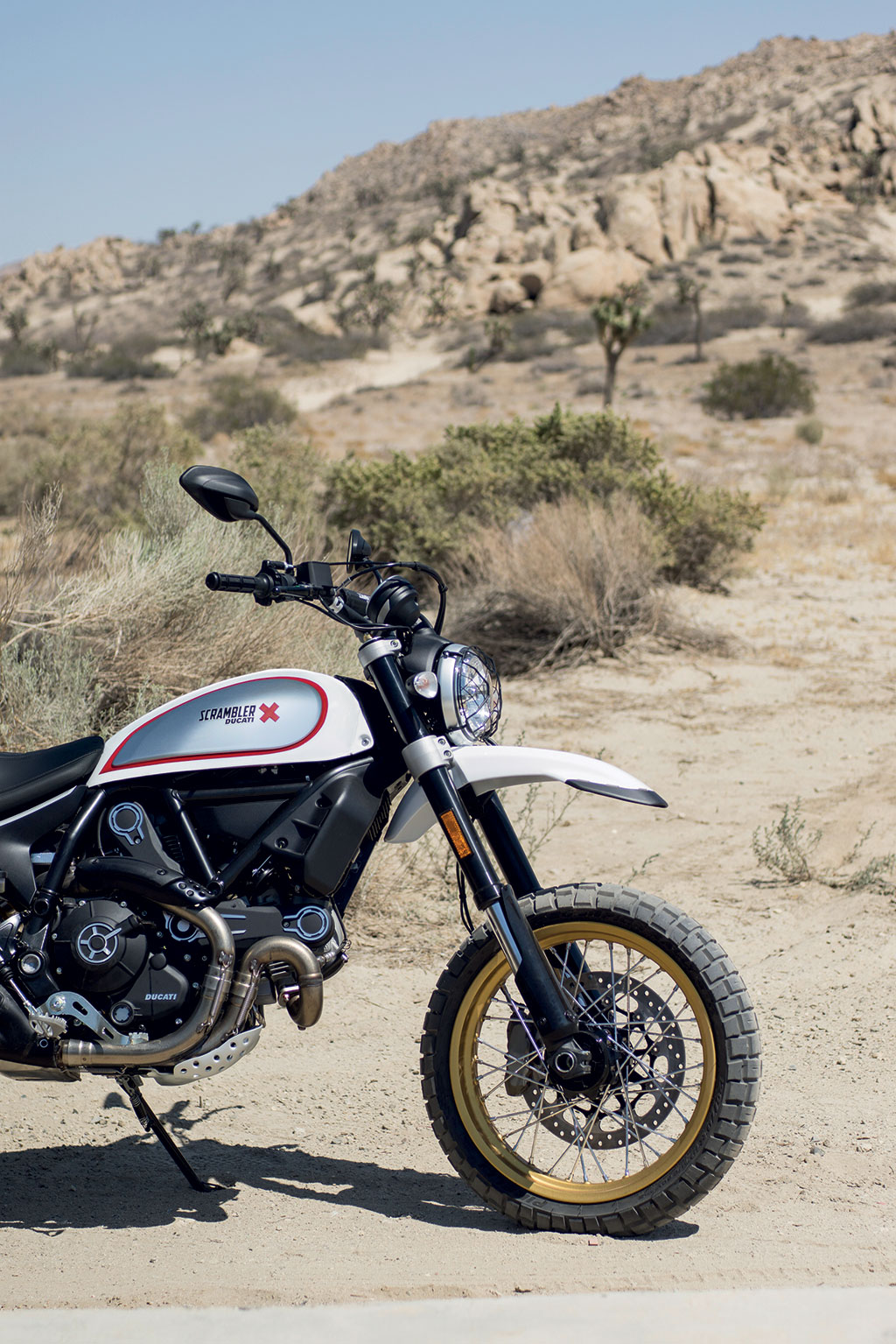 34-20-DUCATI-SCRAMBLER-DESERT-SLED