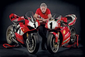 La Panigale V4 celebra la 916