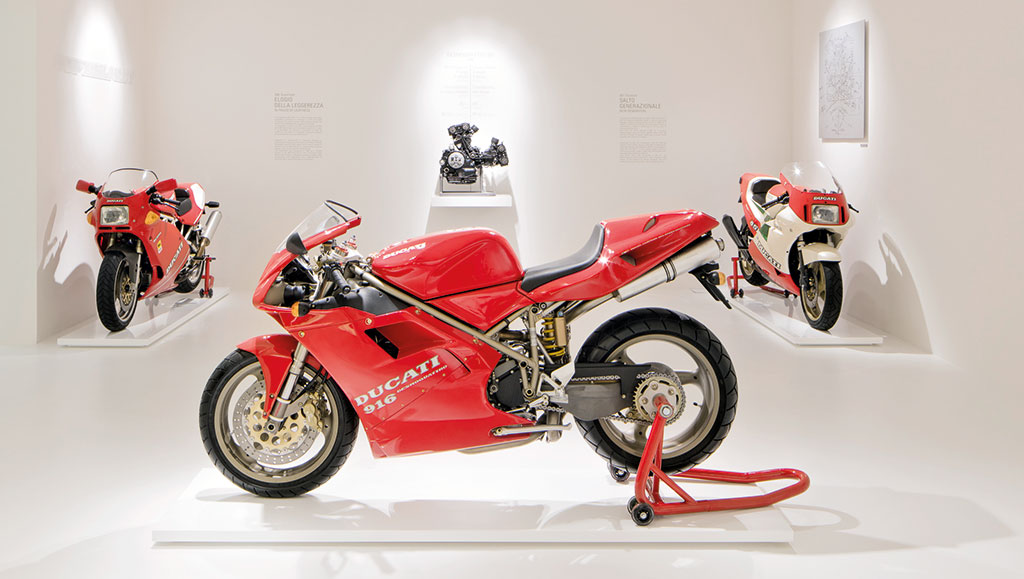 94-Ducati-Museum-15---916