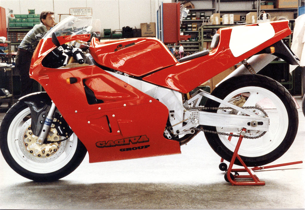 Ducati-Ferrari-1aV010