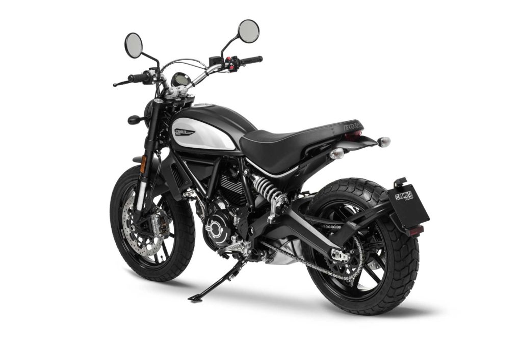 MY20_DUCATISCRAMBLER_ICON-DARK_06_UC101434_Mid-1024x683