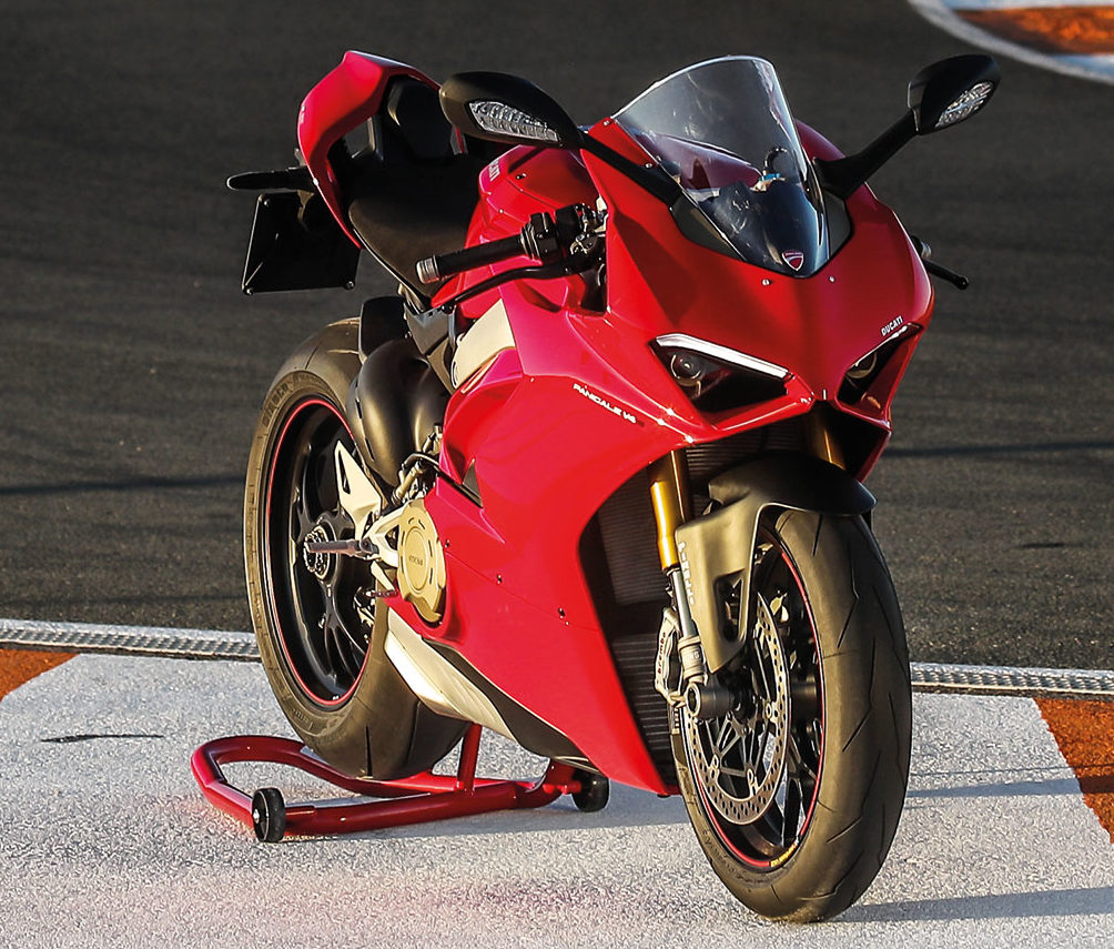 PANIGALE-V4-STATIC-09