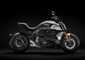 Ducati Diavel 1260 MY19 [VIDEO]