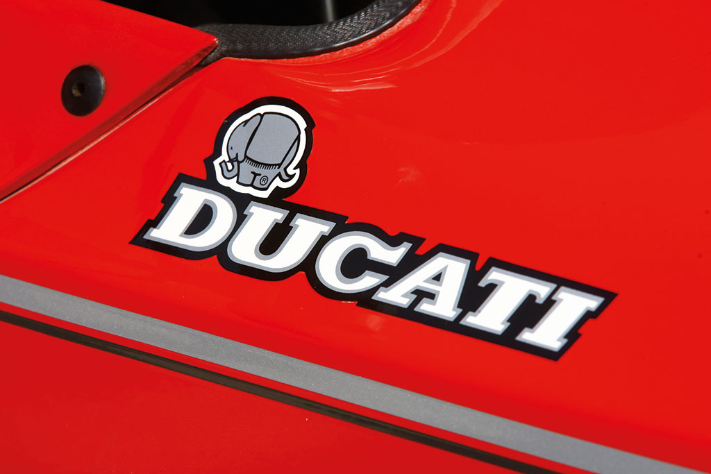 Ducati-paso (4)
