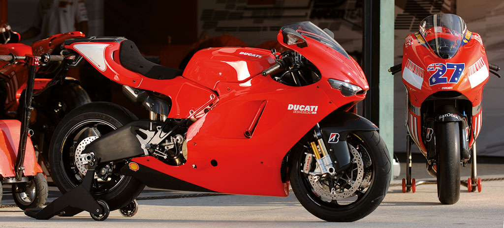 desmosedici-rr-ducati-stoner