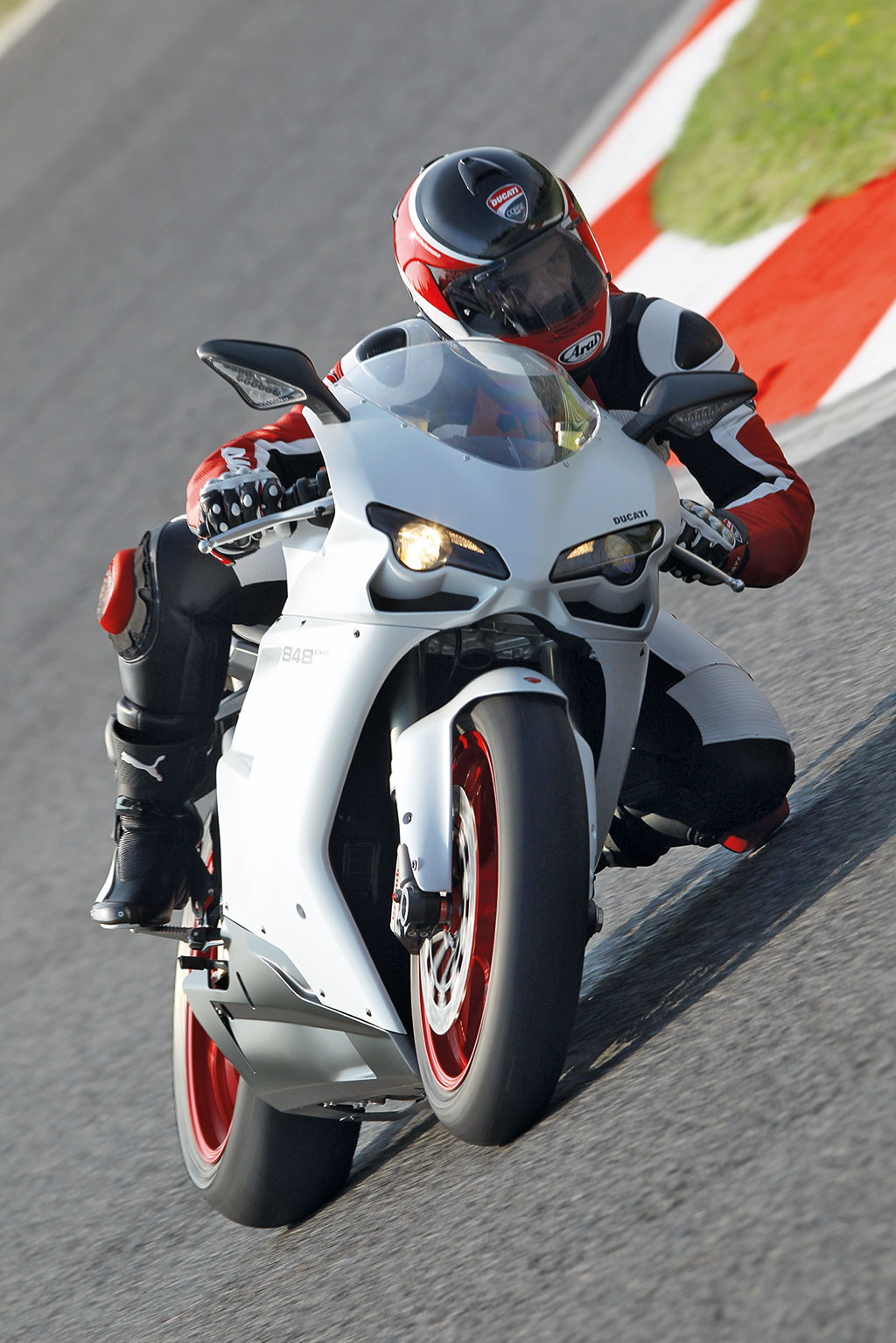 Ducati-848-EVO