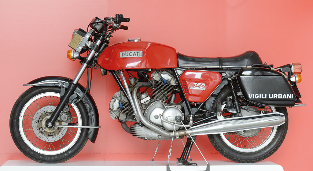 ducati-750-collezione-parma