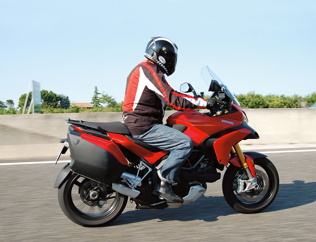 prova-in-strada-Ducati-Multistrada-1200-S-Touring