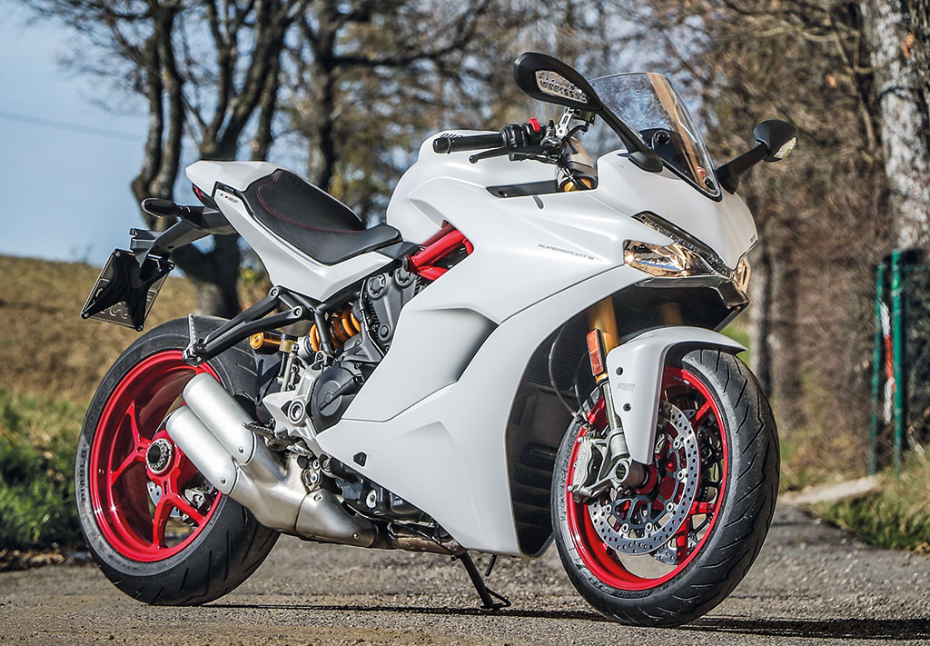 Prova Ducati SuperSport S: in strada e al Mugello