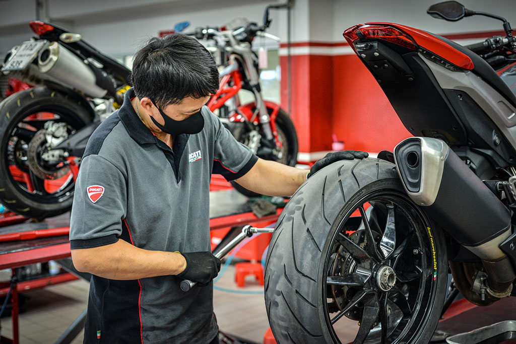 “Ducati Cares”: rimettiamo in moto le emozioni