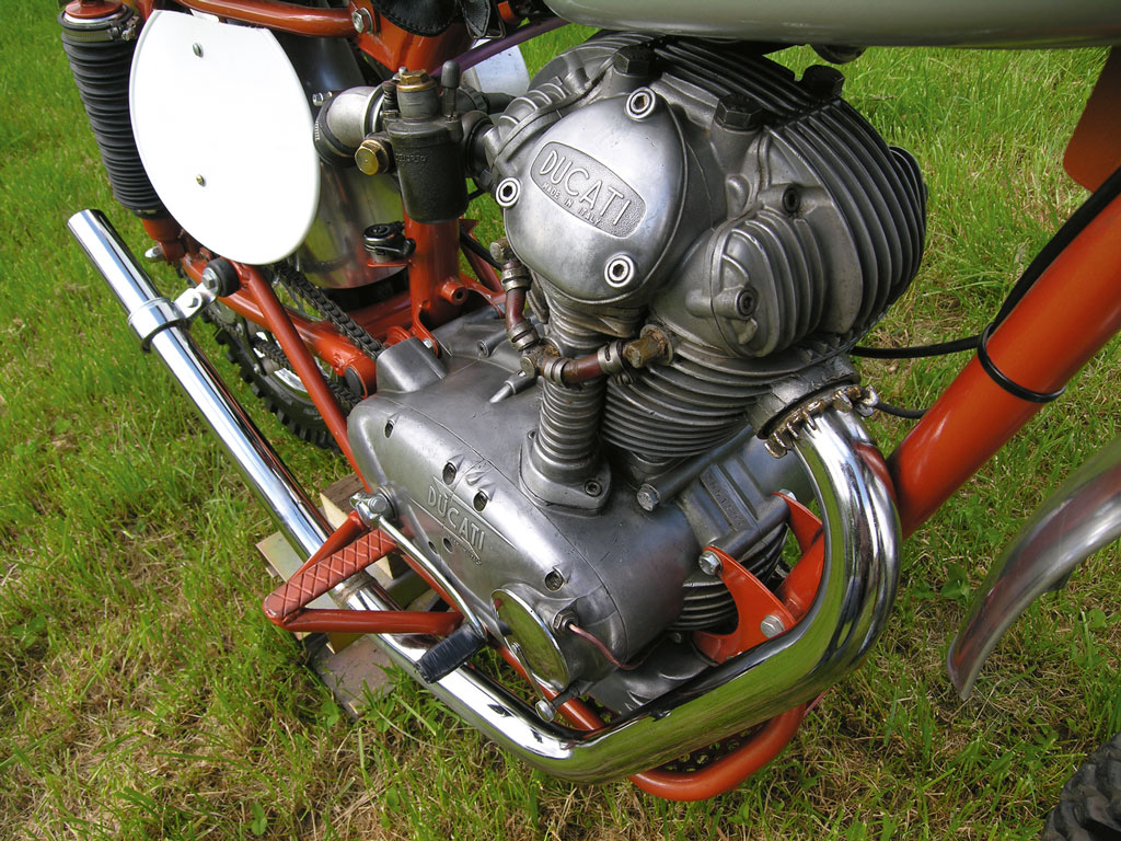 Ducati-175-monocilindrico