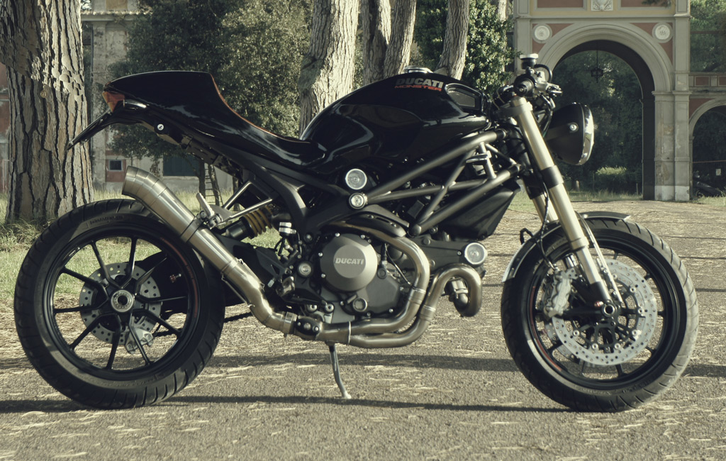 Ducati-Monster-1100-Evo-base-di-partenza-per-questa-special