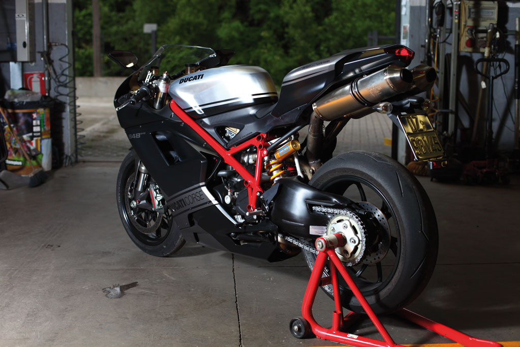 Prova su strada della Ducati 848 Evo Corse SE