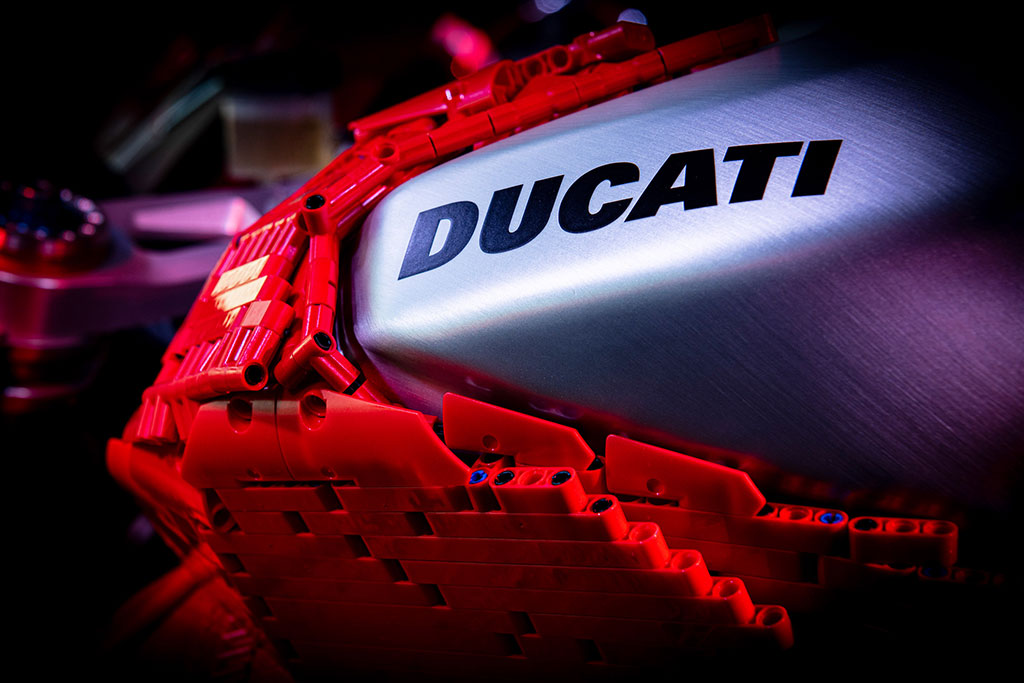 DUCATI_LEGO_004_UC171273_Preview