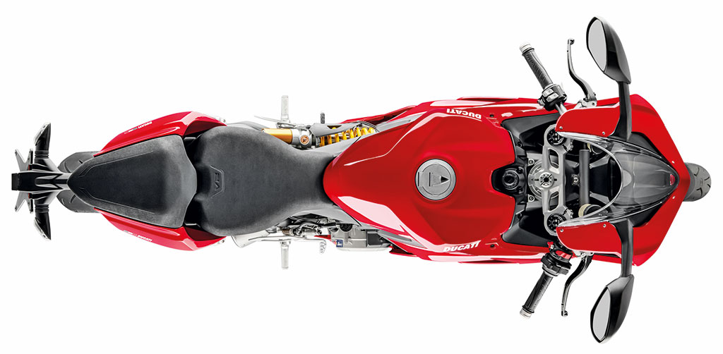 DUCATI_PANIGALE-V2_STUDIO_10_UC101467_High