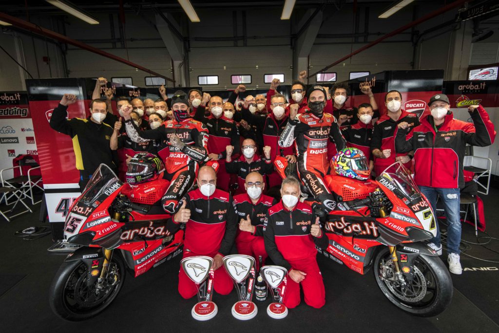 Gp France SBK, race 2 ducait podium