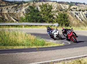 Prova confronto fra la SuperSport 950 e la Panigale V2 – 2022