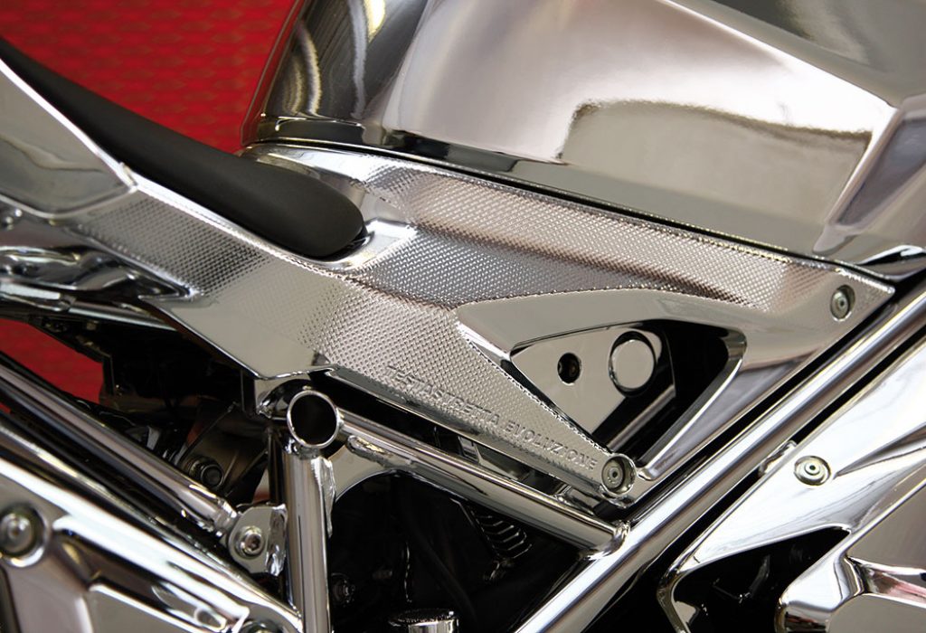 ducati_1098_special_silver (9)